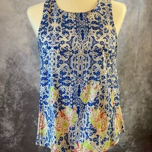 Sunny Girl sleeveless blous